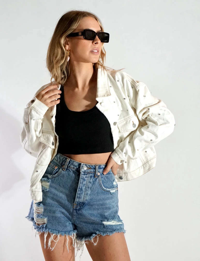 Au Darling Frayed Hem Denim Shorts Clothing