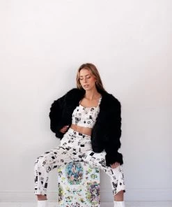 Au Darling Frida Icon Print Crop Top Clothing