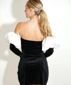 Au Darling Clothing Black Velvet Party Dress