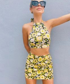 Au Darling Clothing Retro Flower Halter Top