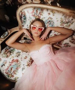 Au Darling Rhinestone Heart Sunglasses