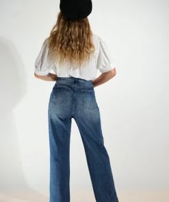 Au Darling Clothing White Feather Detail Button Down Top