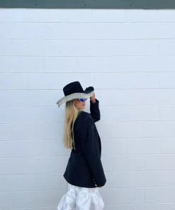 Au Darling Clothing Angel White Asymmetrical Skirt