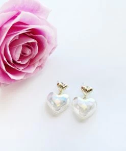 Au Darling Pearlized Heart Earrings