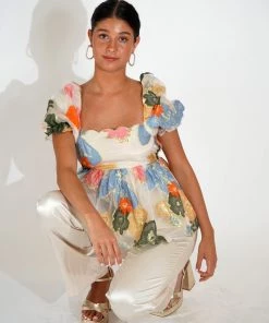 Sister Jane Jacquard Postcard Scalloped Top Clothing