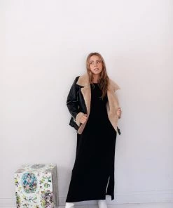 Au Darling Clothing Black Knit Maxi Dress