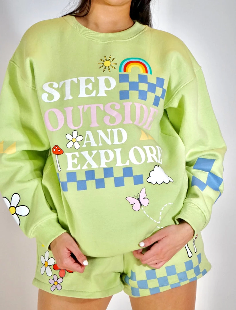 Au Darling Oh What A World Set Sweatshirt Clothing