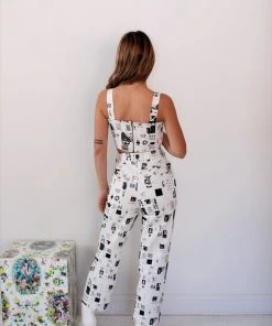 Au Darling Frida Icon Print Crop Top Clothing