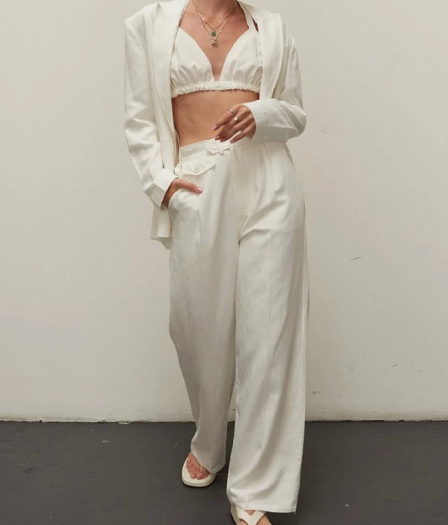 Au Darling Rue White Suit Trouser