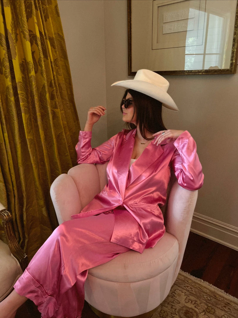 Au Darling Pink Satin Suit Blazer Clothing