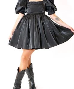 Selkie The Da Vinci Puff In Caviar Clothing