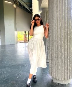 Au Darling Madeline White Midi Dress Clothing